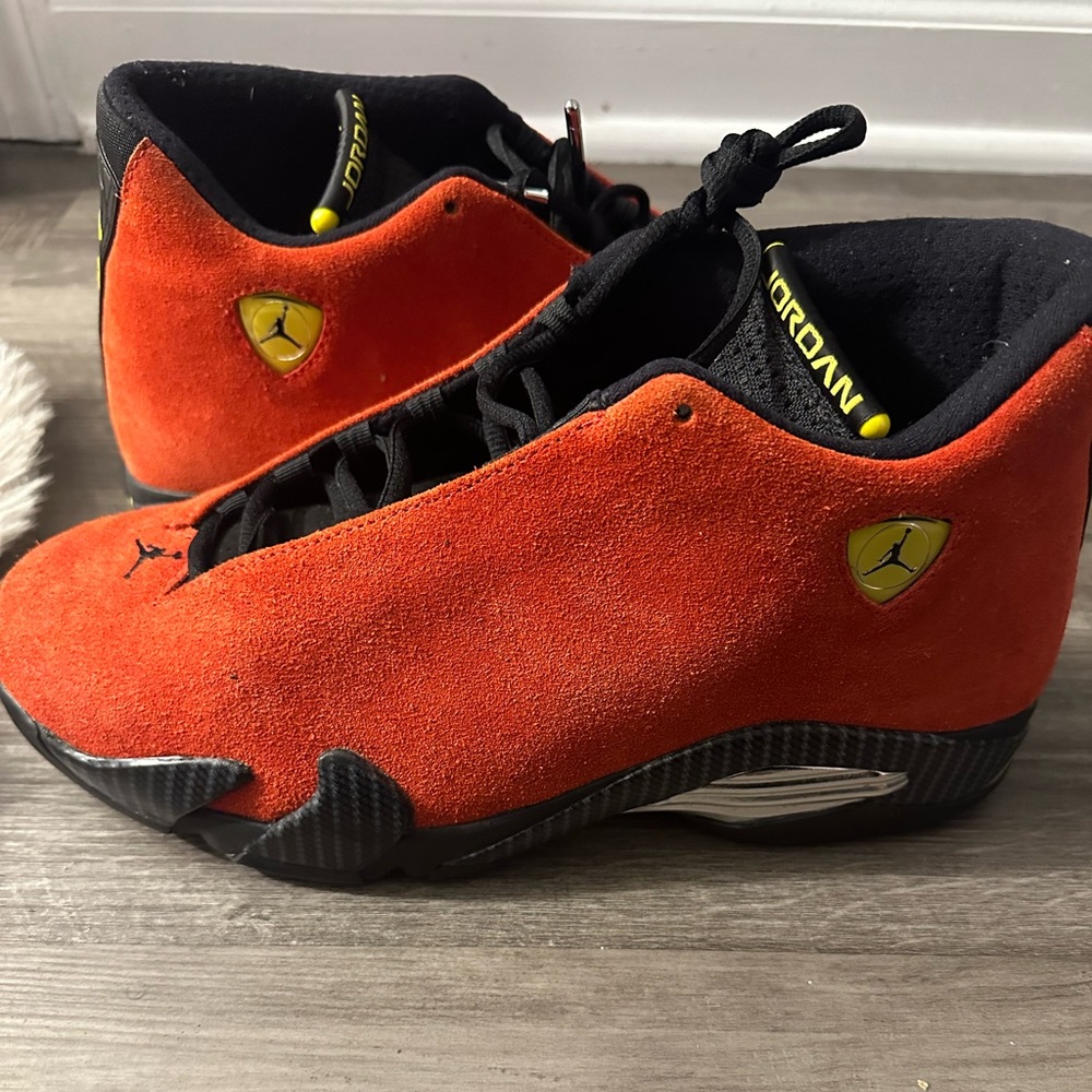 Air Jordan Ferrari 14’s - RETRO